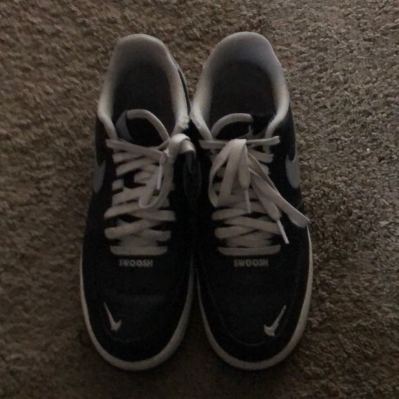 Sneakers - Picture 1 of 3